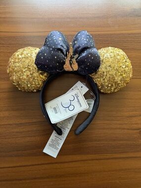 Disneyland Paris 30th Anniversary Gold Sequin Minnie Ears with Star Bow